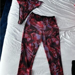 Red and Black Abstract Print Leggings and Top Set